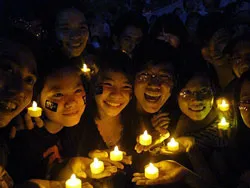 Đêm qua diễn ra Giờ trái đất 2012