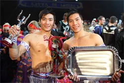 2 diễn viên xiếc nhận danh hiệu Công dân trẻ tiêu biểu TPHCM năm 2011