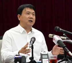Bộ trưởng Đinh La Thăng giải trình về tình hình vi phạm trong lĩnh vực giao thông đường bộ