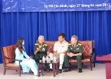 Giao lưu với chiến sĩ đặc công Rừng Sác