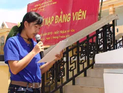 Phát triển Đảng trong sinh viên: Xây dựng nguồn nhân lực trẻ vừa hồng vừa chuyên