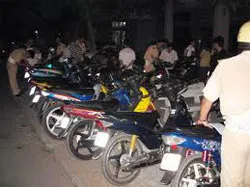616 đối tượng vi phạm giao thông bị kiểm điểm tại địa phương