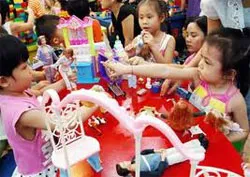 Nhiều chương trình hoạt động dành cho các em thiếu nhi nhân ngày quốc tế thiếu nhi