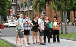 6 tháng đầu năm có gần 2 triệu lượt khách quốc tế đến TPHCM