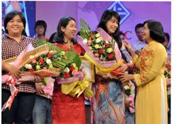 Trao giải Báo chí TPHCM lần thứ 30: 33 tác phẩm đoạt giải