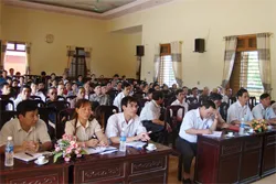 Tổ Đại biểu Quốc hội đơn vị 8 tiếp xúc cử tri Quận 12
