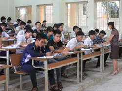 Ngày thi đầu tiên đợt hai: 140 thí sinh vi phạm quy chế thi