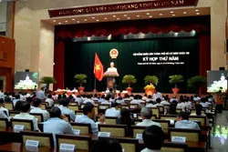 Khai mạc kỳ họp thứ 5 HĐND TPHCM khóa VIII