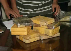 Phát hiện 2 vụ vận chuyển gần 5,6 ký ma túy trái phép.