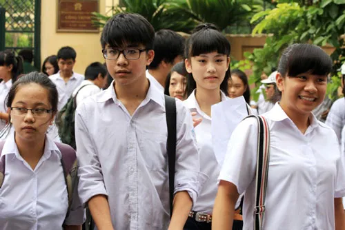 Công bố điểm chuẩn lớp 10 năm học 2012-2013: Hầu hềt các trường điểm tăng