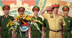 Tuyên dương chiến sĩ công an trẻ - giỏi
