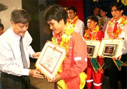 Nguyễn Long Phước đoạt bàn tay vàng nghề hàn kỹ thuật cao cấp