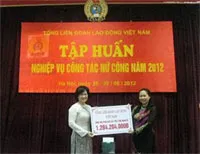 Tổng LĐLĐ Việt Nam tập huấn nghiệp vụ công tác nữ công năm 2012