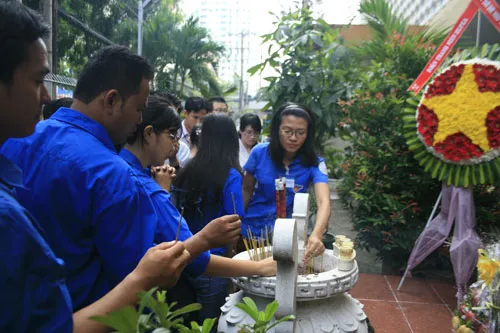 Đài TNND TPHCM tưởng niệm tri ân các anh hùng liệt sĩ 2