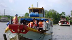Phập phồng những chuyến đò ngang