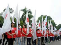 10.000 người đi bộ Vì nạn nhân chất độc da cam và người khuyết tật nghèo 2012