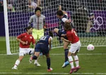 Bóng đá nữ Olympic: Mỹ lập hat-trick HCV