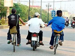 Thực trạng giao thông vùng ven, ngoại thành TPHCM còn nhiều phức tạp