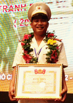 Giao lưu Gương sáng phố phường lần thứ 13 năm 2012
