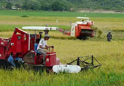 Cơ giới hóa trong nông nghiệp - Bài 1: Thiếu vai trò phụ trợ của ngành công nghiệp