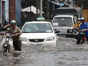 TP.HCM: Triển khai thực hiện các biện pháp ứng phó, ứng cứu những điểm ngập nước trong đô thị