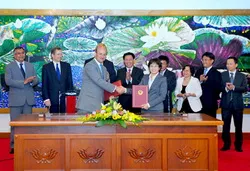 Phó Chủ tịch UBND TPHCM tiếp Thị trưởng Khu Tài chính Luân Đôn
