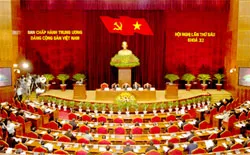 Nhân dân TP phấn khởi về thành công của Hội nghị lần thứ 6 BCH TW Đảng khóa XI