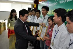 PVFCCo công bố chương trình học bổng niên khóa 2012-2013