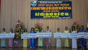 Họp mặt truyền thống kỷ niệm thành lập Hội Liên hiệp Phụ nữ VN 20/10