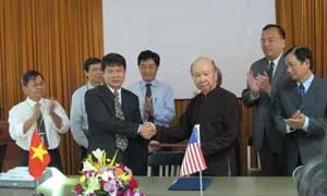 TPHCM: Đẩy mạnh hợp tác về y tế với Hoa kỳ