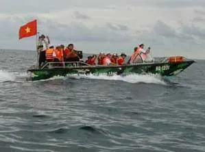 3,5 tỷ đồng được trao cho huyện đảo Trường Sa