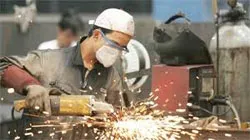 Chỉ số kinh doanh Việt Nam tiếp tục giảm