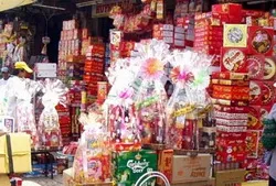 Hàng hóa phục vụ Tết: Đảm bảo nguồn hàng cung ứng và bình ổn giá