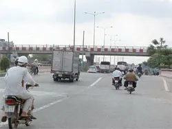 Quận 12 chung tay kéo giảm tai nạn giao thông