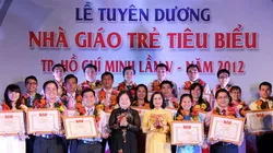 Thành Đoàn tuyên dương 149 nhà giáo trẻ tiêu biểu lần V năm 2012