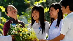 Bình luận: Bàn thêm về chữ Đức - Tài