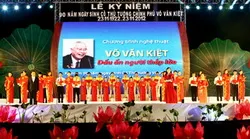 Kỷ niệm 90 năm ngày sinh cố Thủ tướng Chính phủ Võ Văn Kiệt – Dấu ấn người thắp lửa