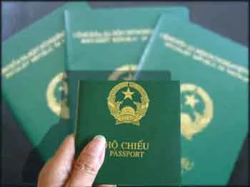 Phát hiện nhiều trường hợp làm giả hồ sơ để cấp hộ chiếu