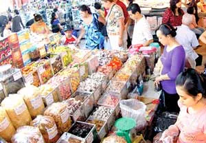 1.000 tỷ đồng vốn ưu đãi dành cho doanh nghiệp, tiểu thương kinh doanh hàng Tết 2013