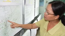 Thạc sĩ Lê thị Xuân Lan trao đổi về bão Bopha