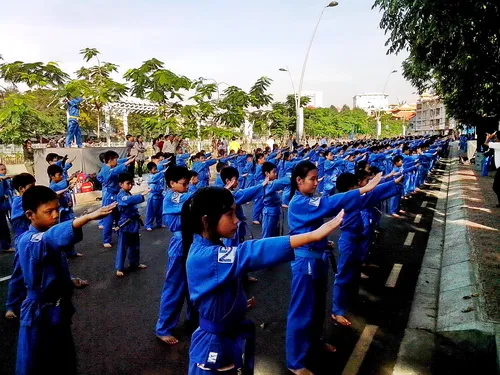 Gần 1.400 võ sinh Vovinam  tham gia đồng diễn