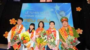 Công bố kết quả bình chọn 6 gương công dân trẻ TPHCM 2012