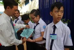 Trao gần 4.000 suất học bổng cho sinh viên, học sinh nghèo
