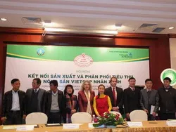 Kết nối sản xuất và phân phối tiêu thụ nông sản VIETGAP nhãn xanh