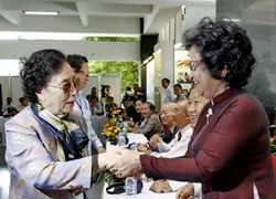 Hội thảo bàn tròn “Gặp gỡ các nhân chứng lịch sử” ngày ký Hiệp định Paris