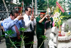 Kỷ niệm 45 năm Cuộc tổng tiến công và nổi dậy Xuân Mậu Thân và 83 năm Ngày thành lập Đảng CSVN