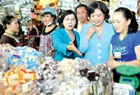 Tăng niềm tin trong dân từ sự chủ động bình ổn thị trường