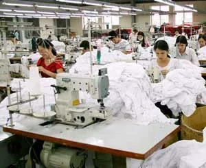 Sôi động doanh nghiệp ra quân đầu năm