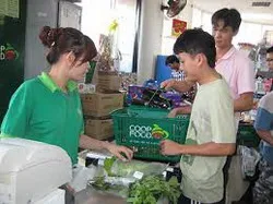Tạo điều kiện cho công nhân tiếp cận hàng bình ổn giá