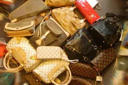 Phát hiện nhiều vụ sản xuất hàng giả